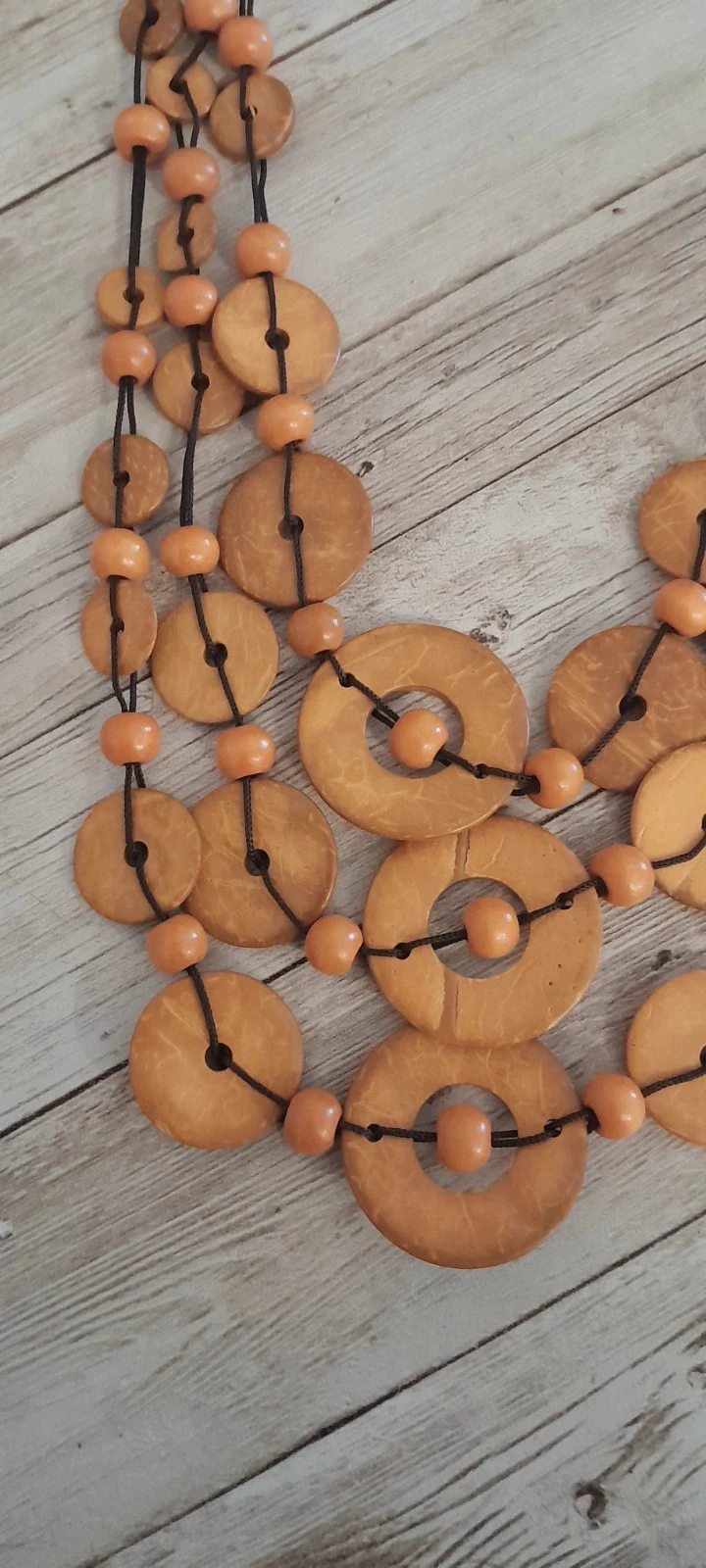 Collar de madera, colores anaranjados, estilo Bohème – photo 3